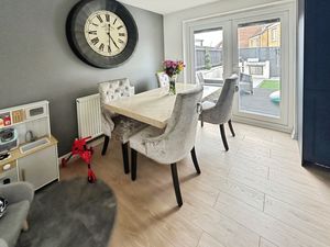 Photo 7- click for photo gallery